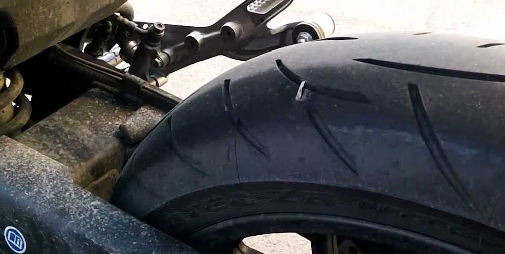 Motorradreifen flicken Anleitung