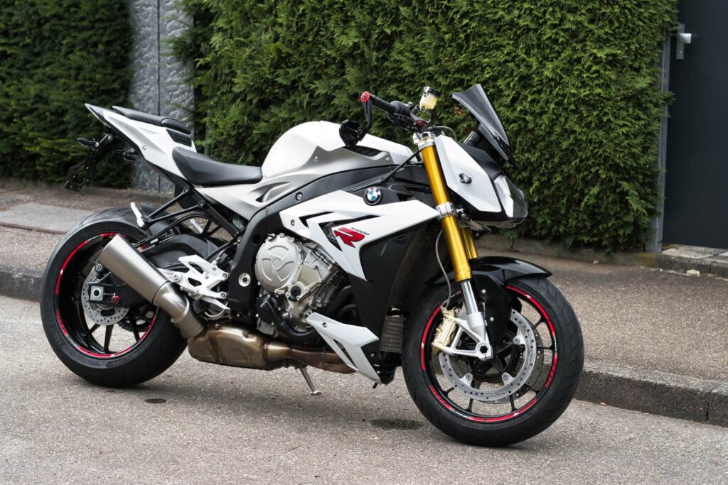 Metzeler Sportec M9 RR BMW S1000R